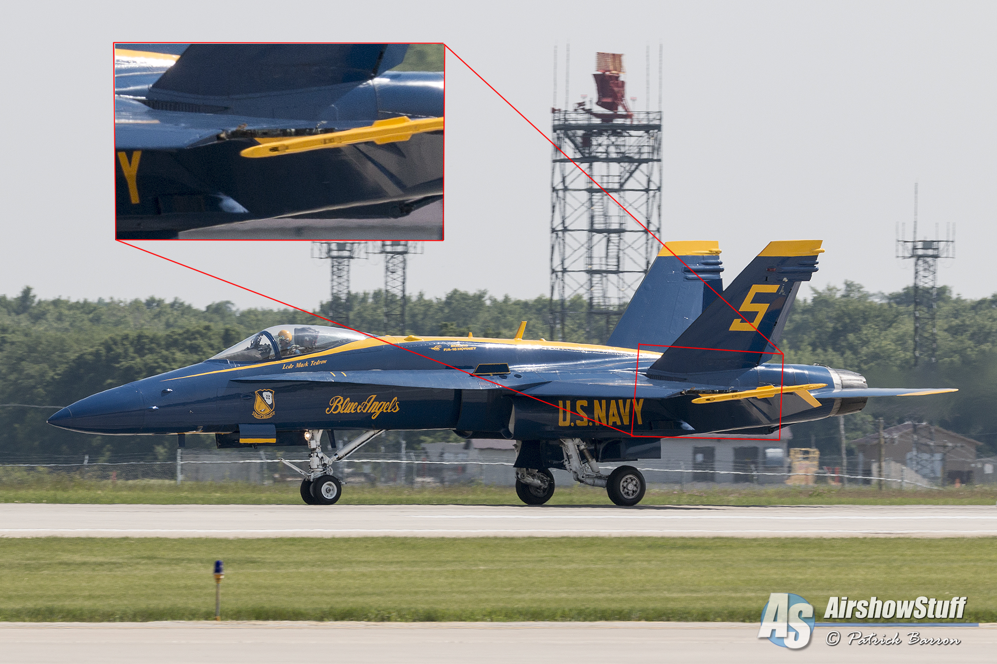 Blue Angel 5 Loses Part Of Wing At Rockford Airfest Airshowstuff