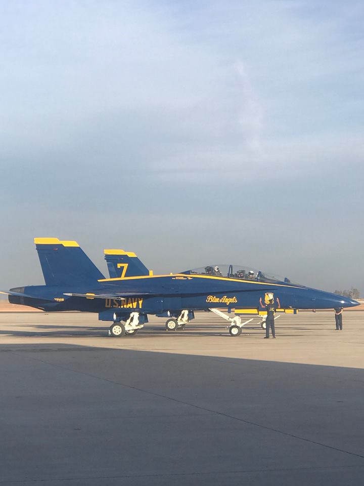 Blue Angels Add “new” Fa 18b Hornet To Squadron Airshowstuff 