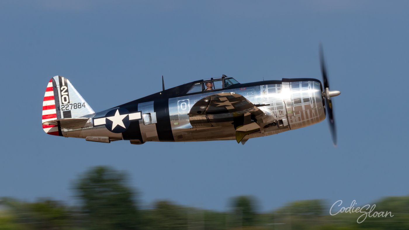 P-47 Thunderbolt 1.jpg